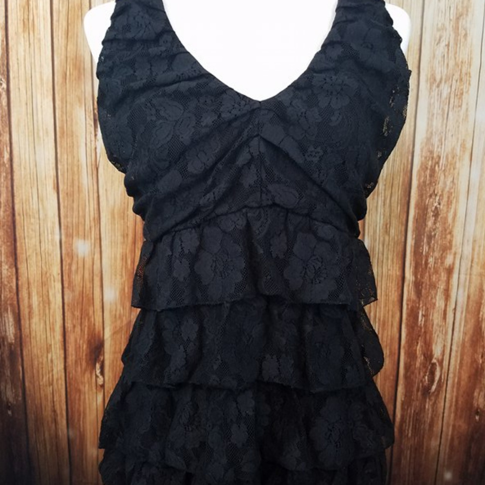 Express Black Large Lace Sleeveless Top